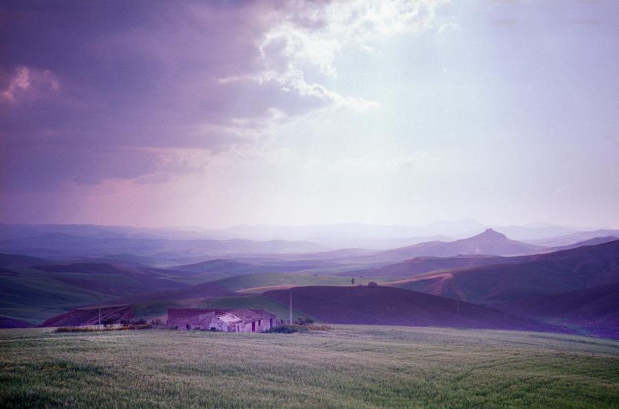 Landschaft bei Ferla, Sizilien, Italien 1994