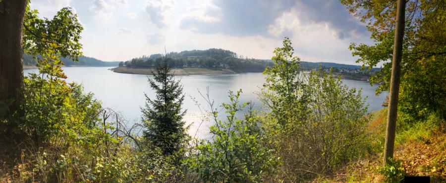 Kurz vor Saalburg - die Saale verbreitert sich zum Bleilochstausee