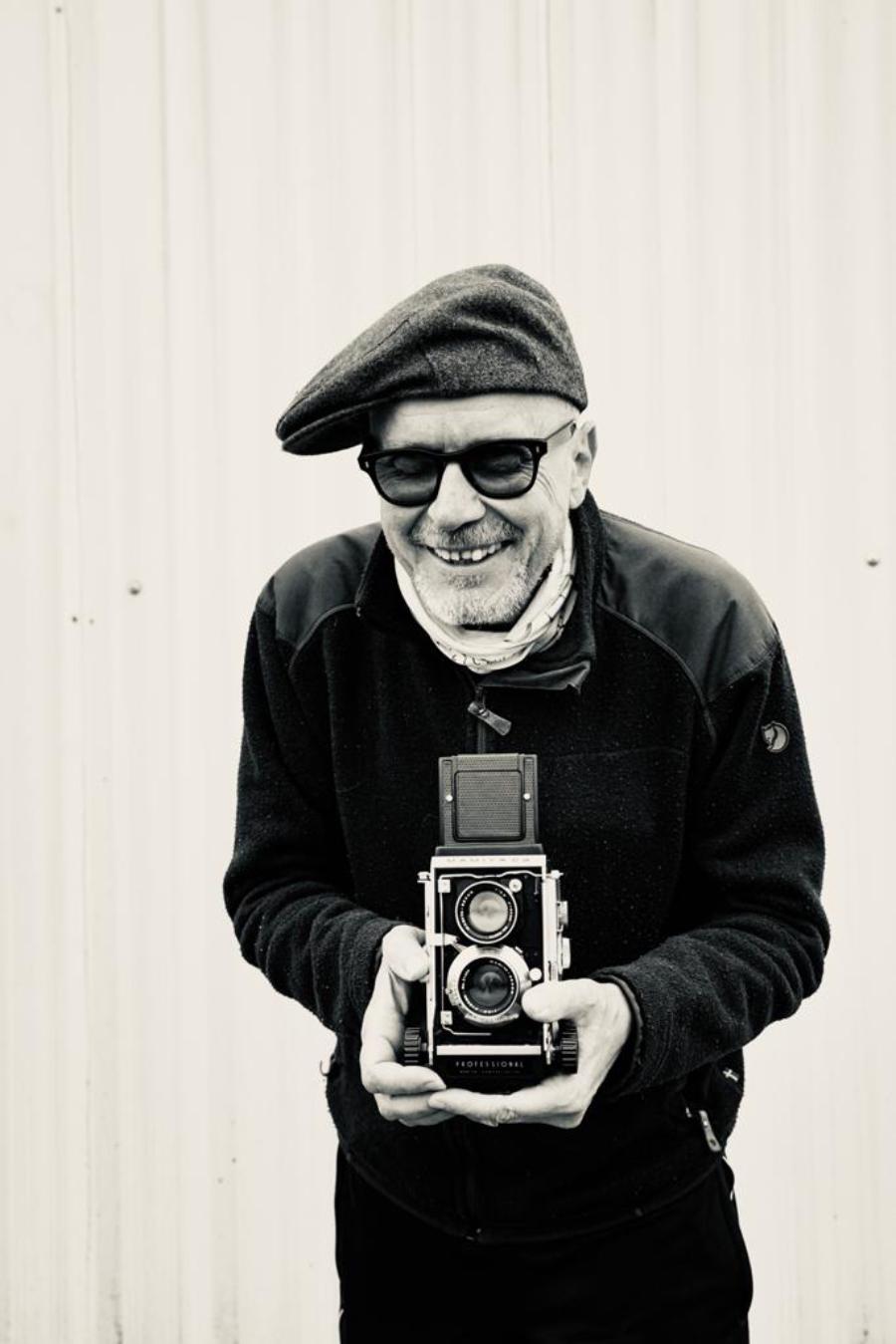 Der Franzosenschlumpf beim Fotografieren