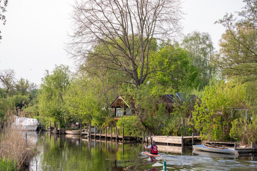 Idyllische Seegrundstücke am Hauptgraben, Tiefwerder Wiesen, Spandau