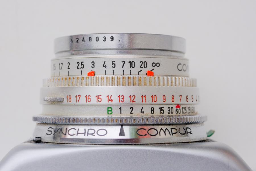 Voigtländer Vitessa T mit Color Skopar 50mm: Schärfebereich von etwa 3m - ∞