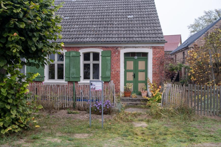 Schön nostalgisch: Alte Häuser in Altwarp