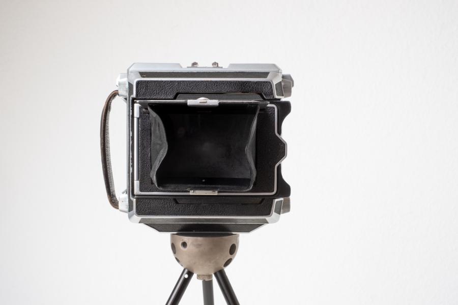 Linhof 6x9 Mattscheibenrückteil, Faltlichtschaft aufgefaltet