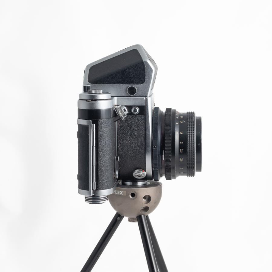 Pentacon Six mit Prismensucher