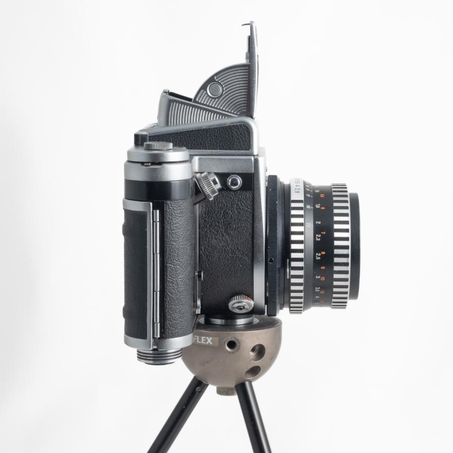 Pentacon Six mit Faltlichtschacht Sucher