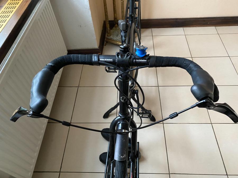 Mächtig Flare: Gravellenker am Rohloff Tout Terrain