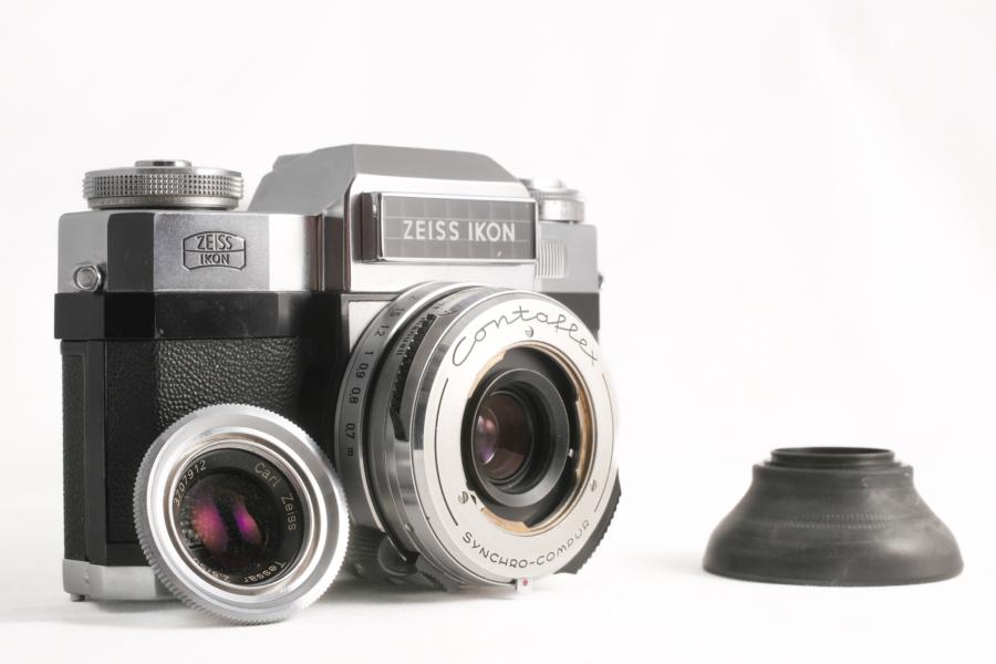 Zeiss Contaflex super B abgenommenes Objektiv