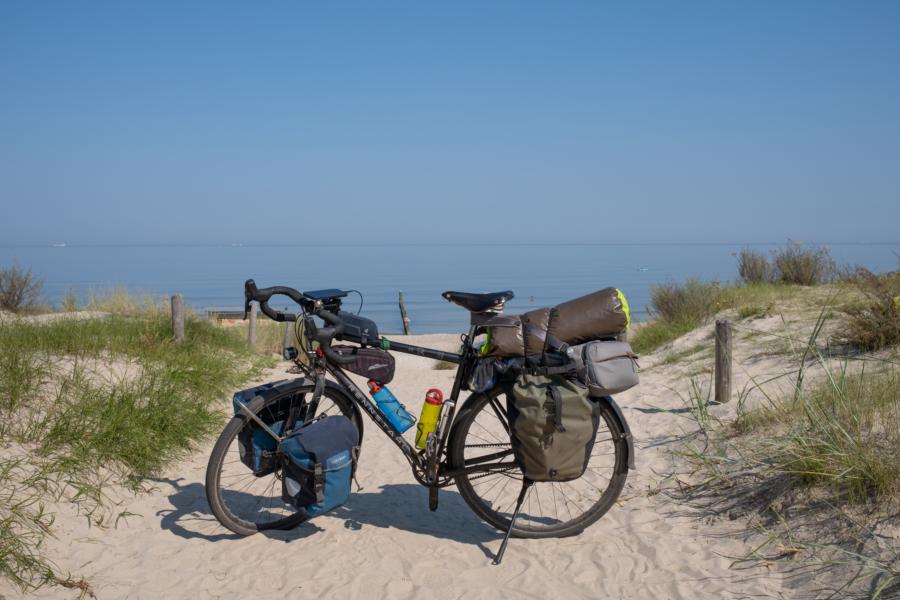 Beweisfoto: Mein Rennstahl Reiserad an der Ostsee