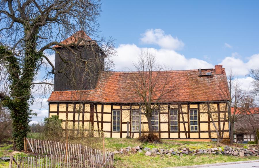 Die hübsche Fachwerkkirche von Görne