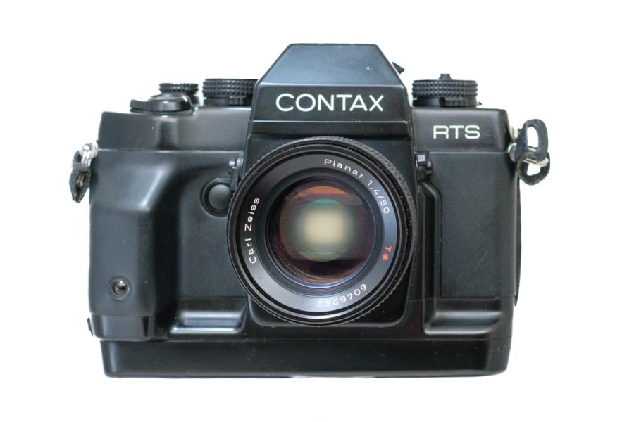 Die Contax RTS III mit 50mm 1,4 Planar