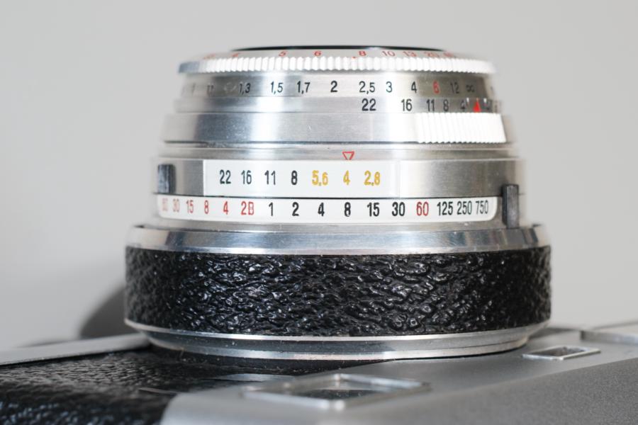 Zeit/Blenden Einstellringe am Objektiv